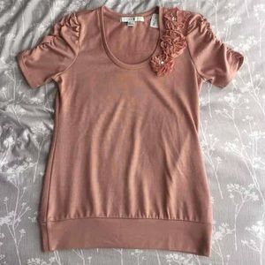 Forever 21 | NWT Blush Top With Flower Accents